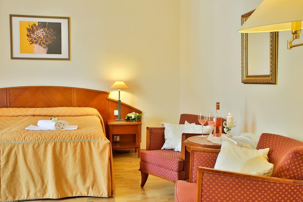 Hotel Rittinger Bonyhád Quarto foto